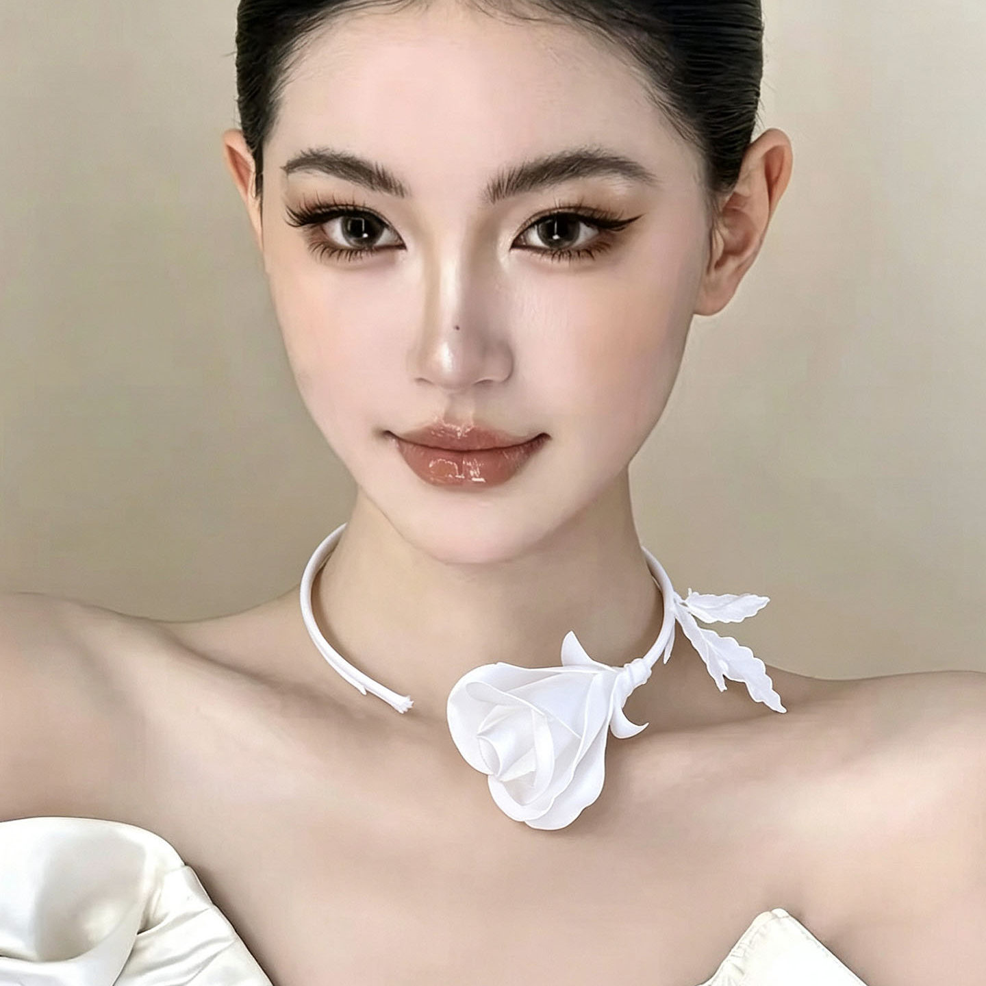 Women'S Formal Wear Accessories - ファッションジュエリー手作り白黒ローズフラワーネックレス女性女性ギフトウェディングドレスやフォーマルウェアアクセサリー