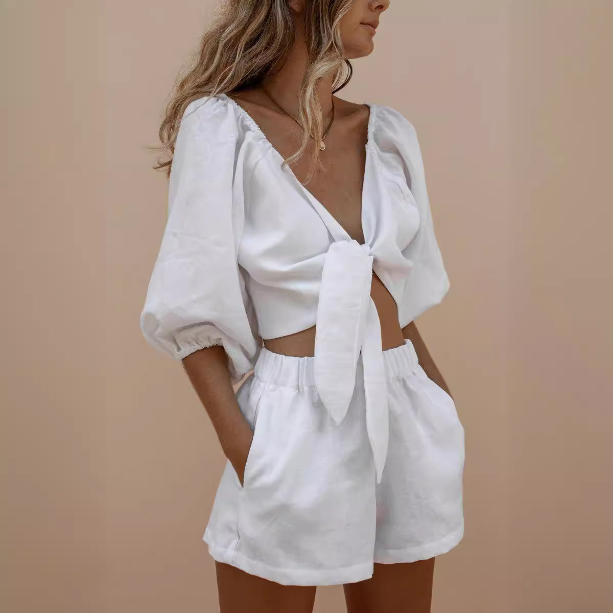 Monochrome Suit Set - 女性用パフスリーブ2点セット,レースショーツ,セクシーな気質,トレンディな夏のファッション,2024