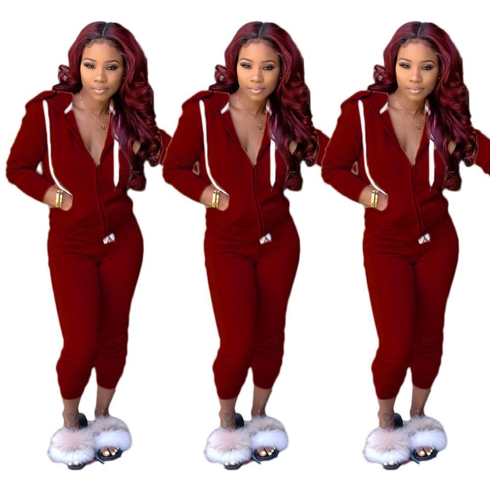 レディース モノトーン フリース ツーピース スポーツスーツ - Monochrome Suit Set のレビューと価格
