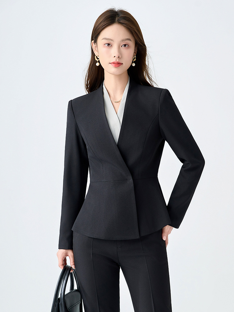 女性向け高級プロ仕様フォーマルスーツ（ホテルマネージャー、美 - Women Formal Wear Store のレビューと価格