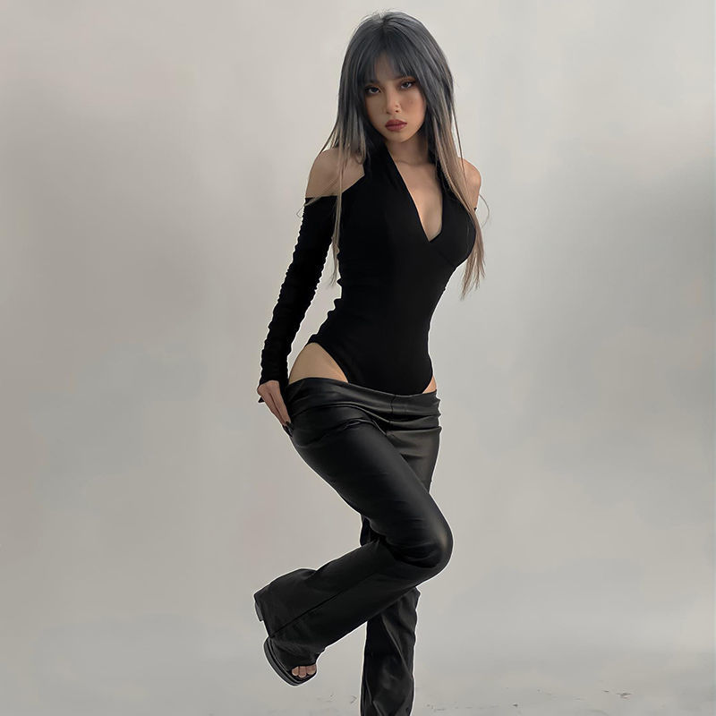女性のセクシーな中空ボディスーツ長袖オフショルダートップス無 - Women'S Formal Wear Jumpsuit のレビューと価格
